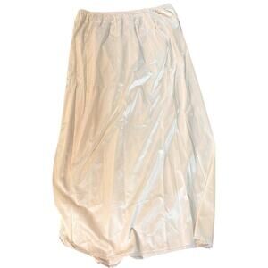 Vintage Vanity Fair Lace Trim Slip Skirt With Side Lace Slit Underwear